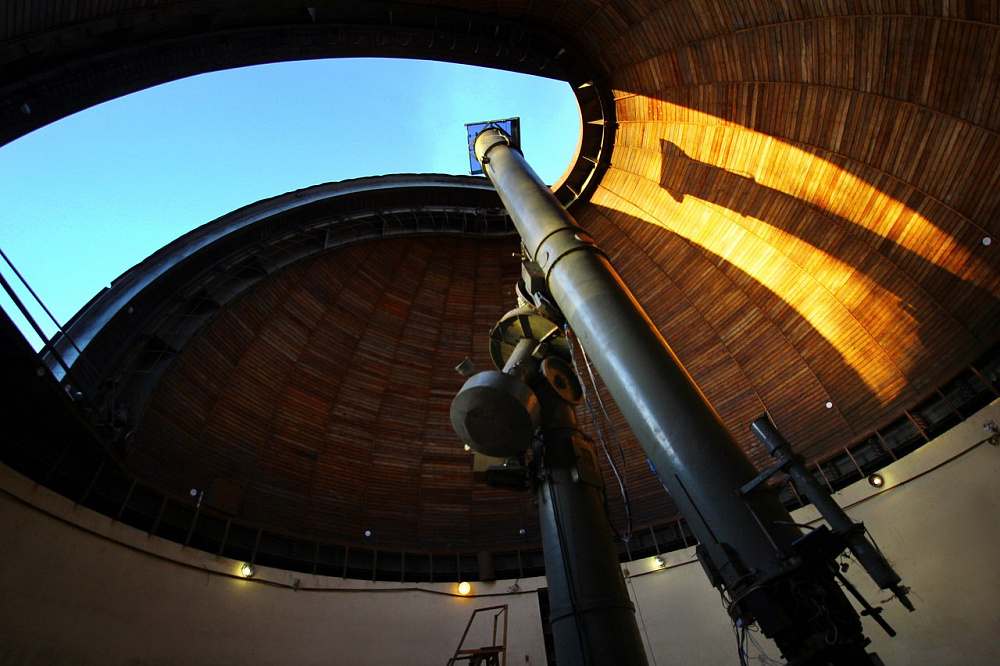 Главная (Пулковская) астрономическая обсерватория Российской Академии Наук​, Санкт-Петербург.
